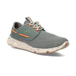 Men’s Sperry 7, Seas 3 Eye Sneaker, Size 9.5